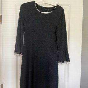 Adrienne Vittadini gray knee length dress size medium